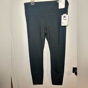 NWT Gap Fit Black performance leggings Size XL